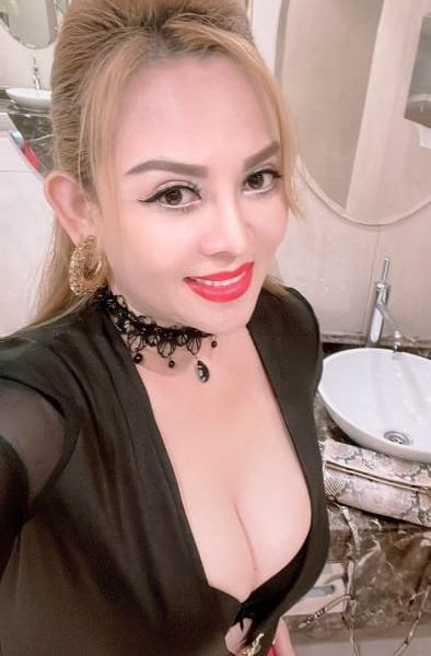 ?Hi gentlemen, I’m Moon from Vietnam and available now in Dubai, im independent girl and sweet a little funny with soft skin and 100% natural body , if you looking for a girlfriend for short trip here in 1 hours 1 day or 1 week choice me I’m will be your dream girl on bed with my experience I’m sure you will enjoy your time with me together ? Contact me honey I’m waiting for you ?